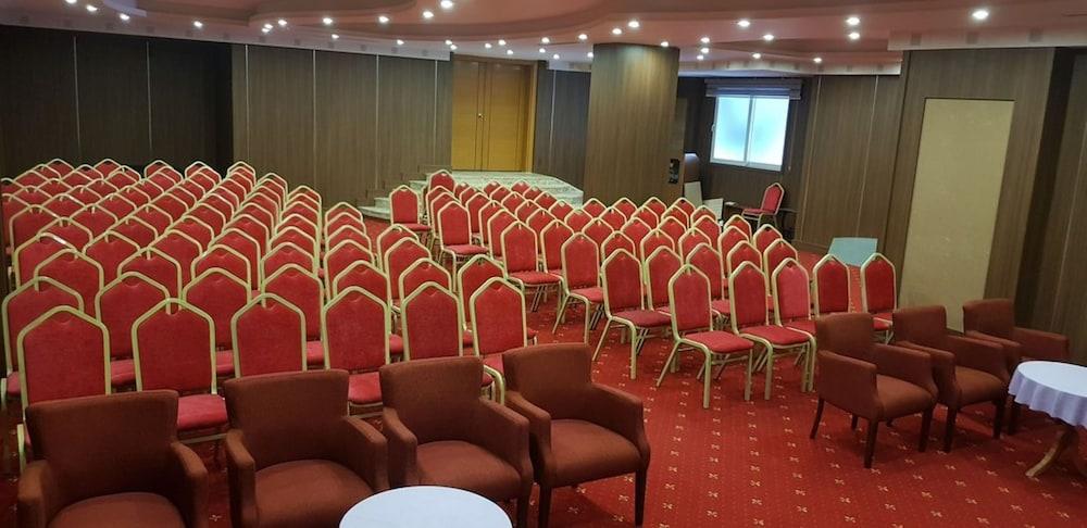 Grand Isias Hotel Adıyaman Eksteriør bilde